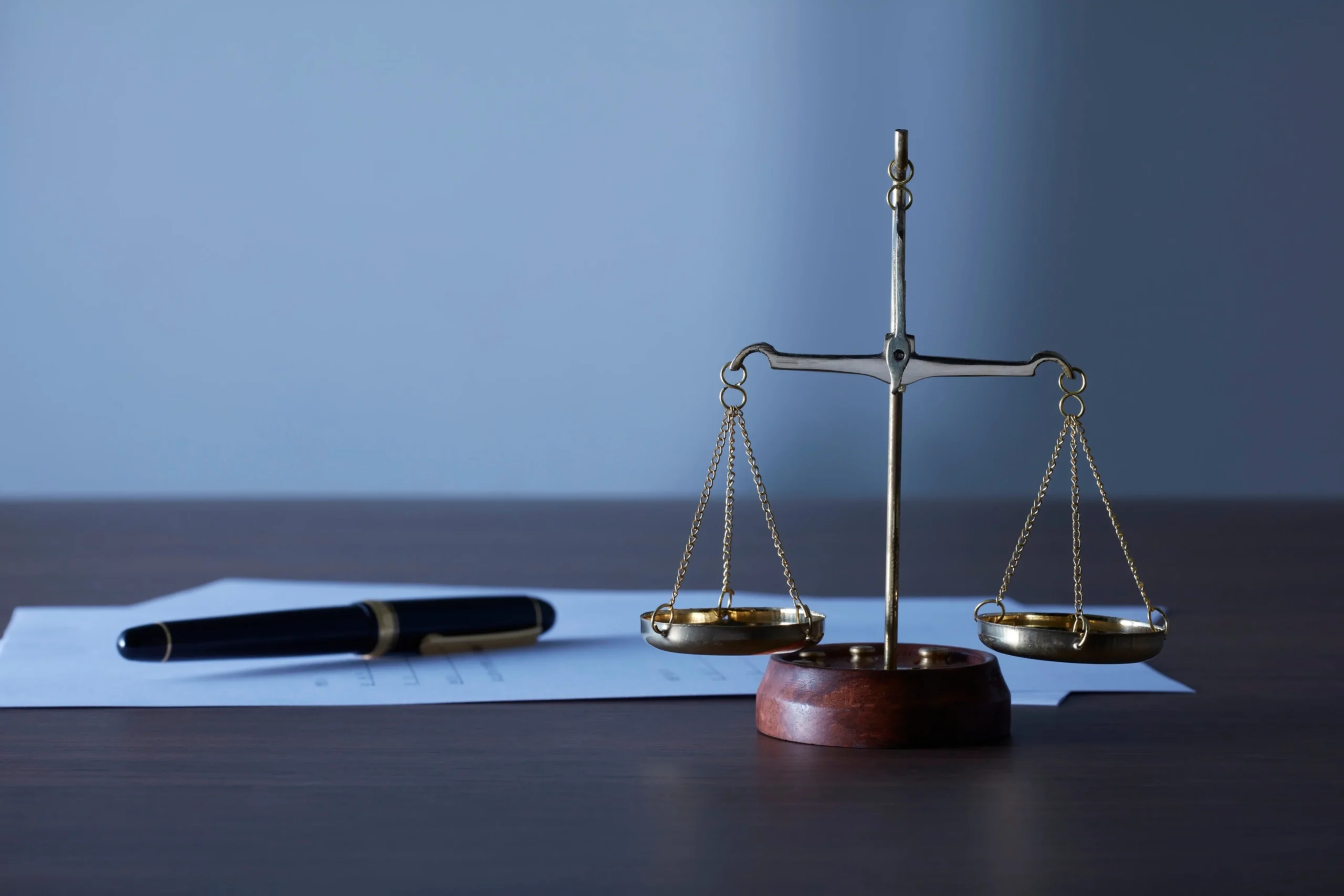 ¿Cuándo corresponde una pensión compensatoria? Analizamos los factores que valoran los tribunales